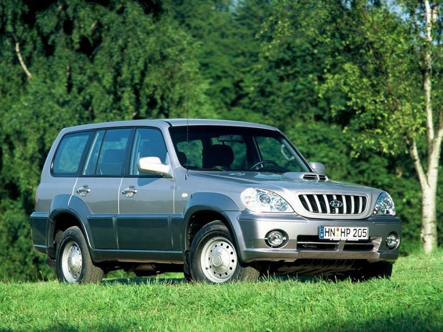  Hyundai Terracan 2001 года  (фото 1 из 16)